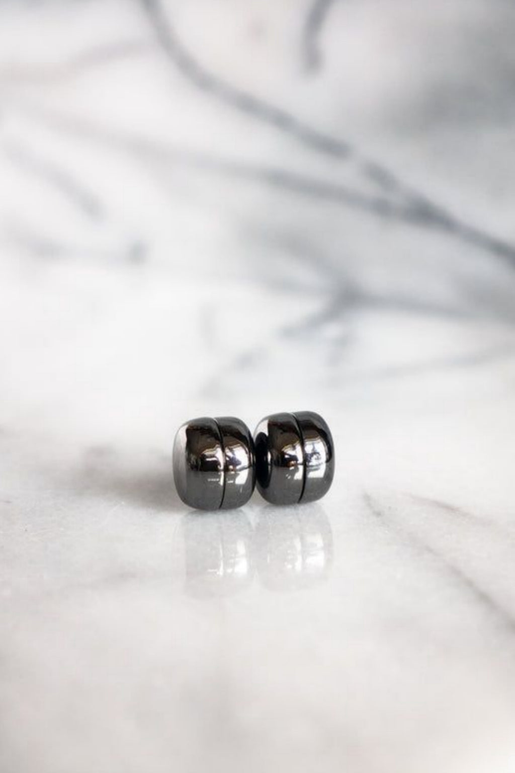 Magnetic Pin