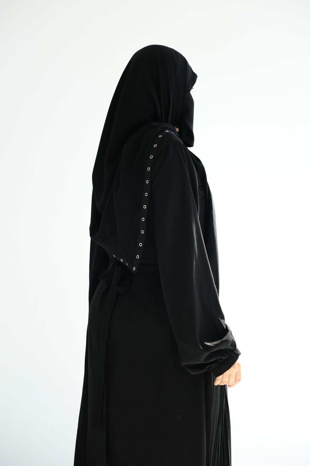 Rebel Black SQ